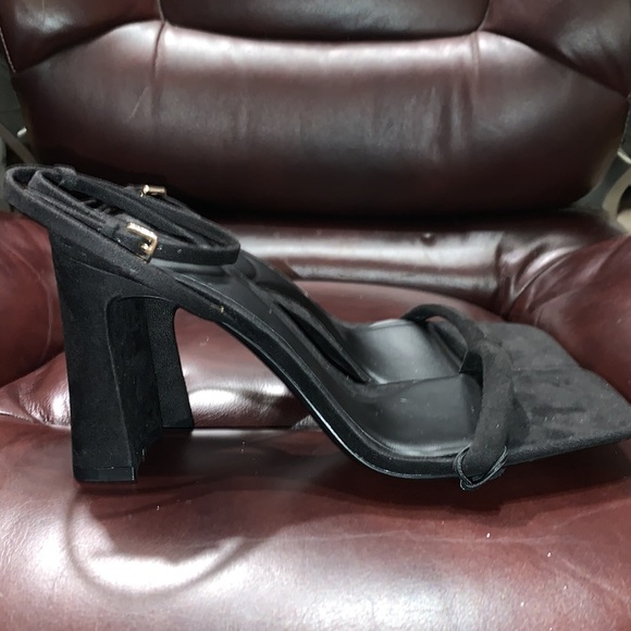 NWT Zara Block Heel Strappy Sandals - Picture 7 of 16